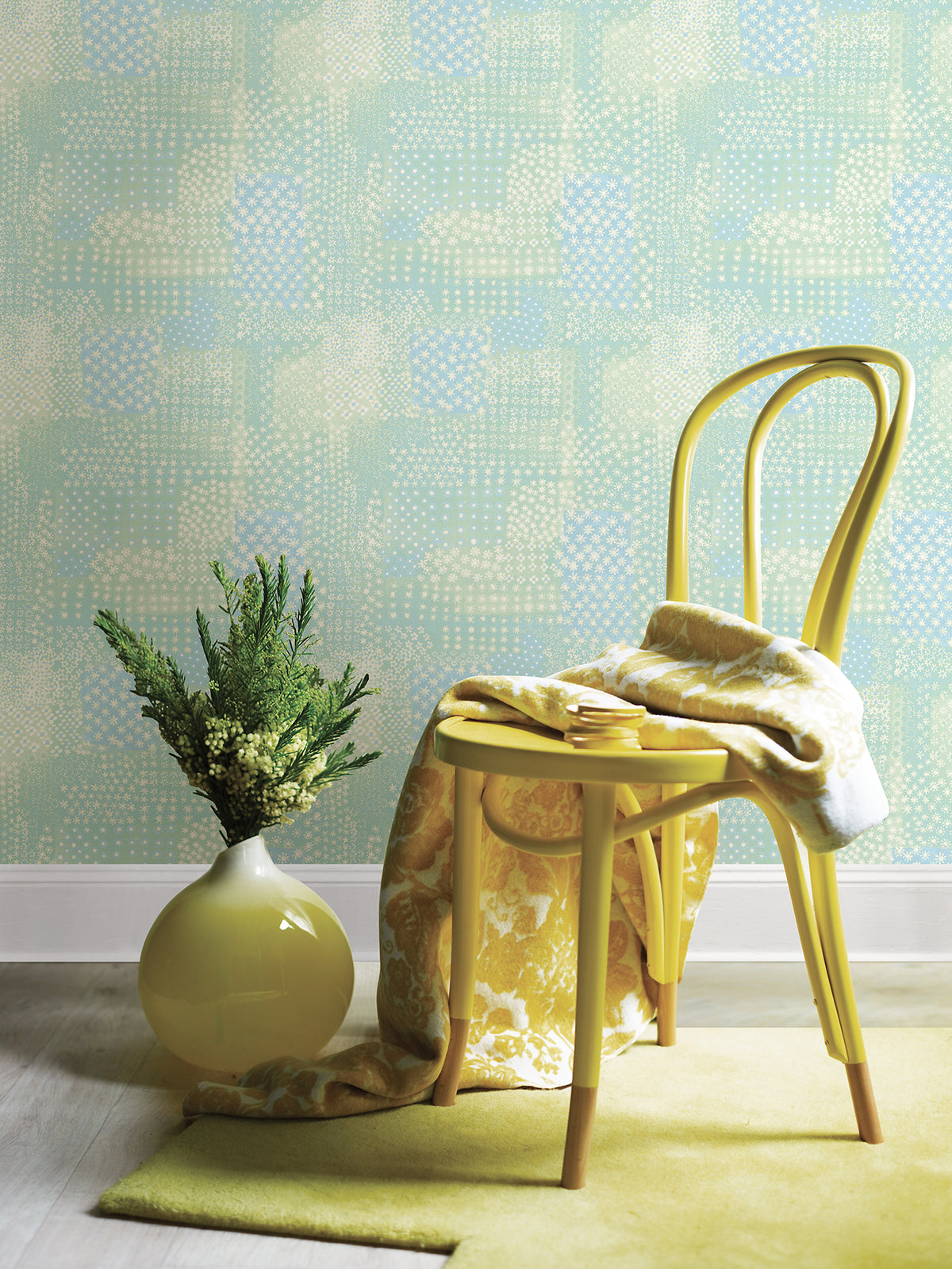 1014-001861-peel-and-stick-wallpaper-room-scene