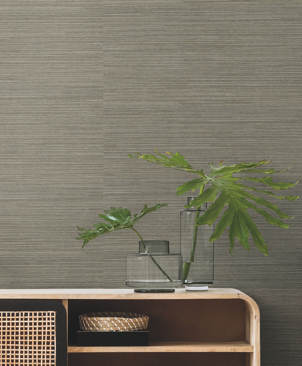 200-04-peel-and-stick-wallpaper-room-scene