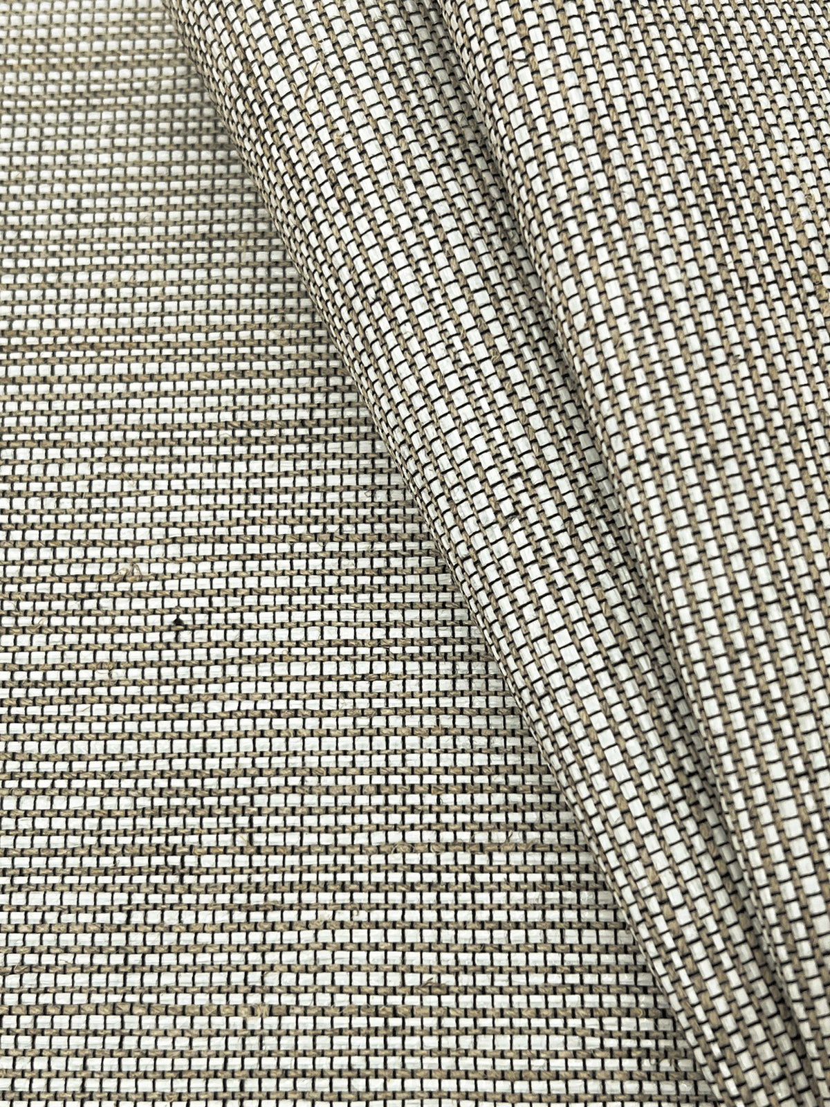 212-01-peel-and-stick-wallpaper-detail-closeup