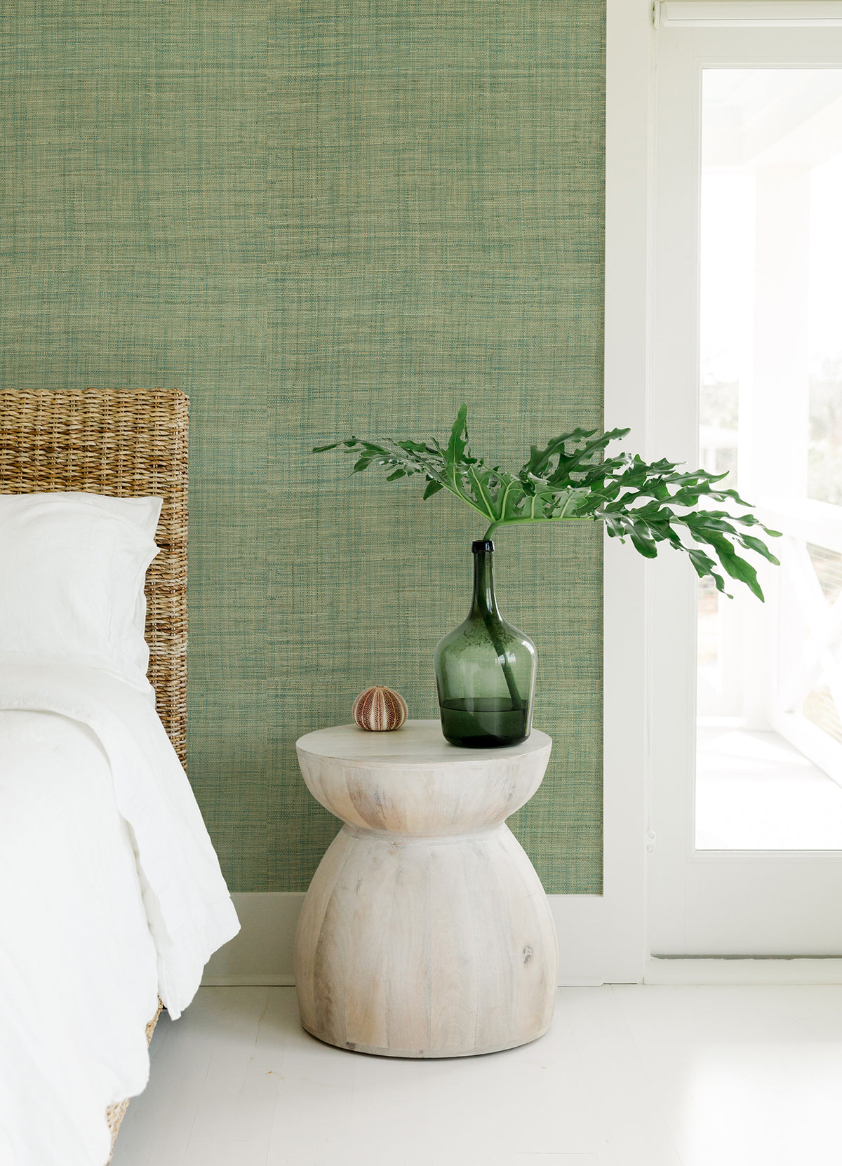 2923-88016-peel-and-stick-wallpaper-room-scene