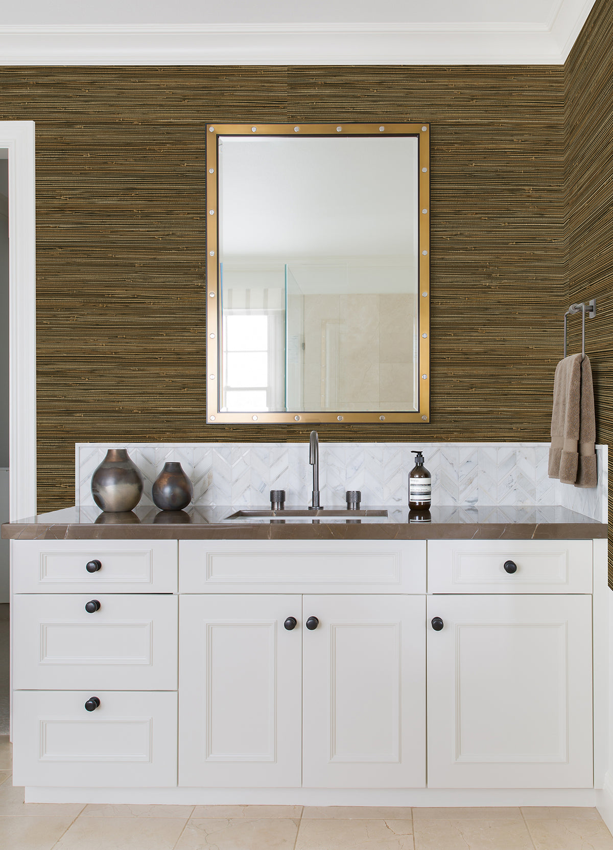 2923-88047-peel-and-stick-wallpaper-room-scene