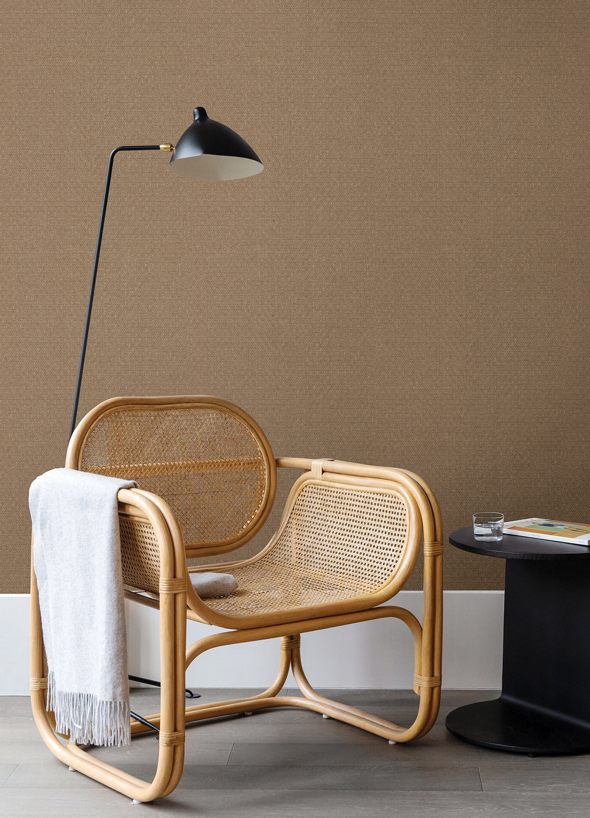 2923-88067-peel-and-stick-wallpaper-room-scene
