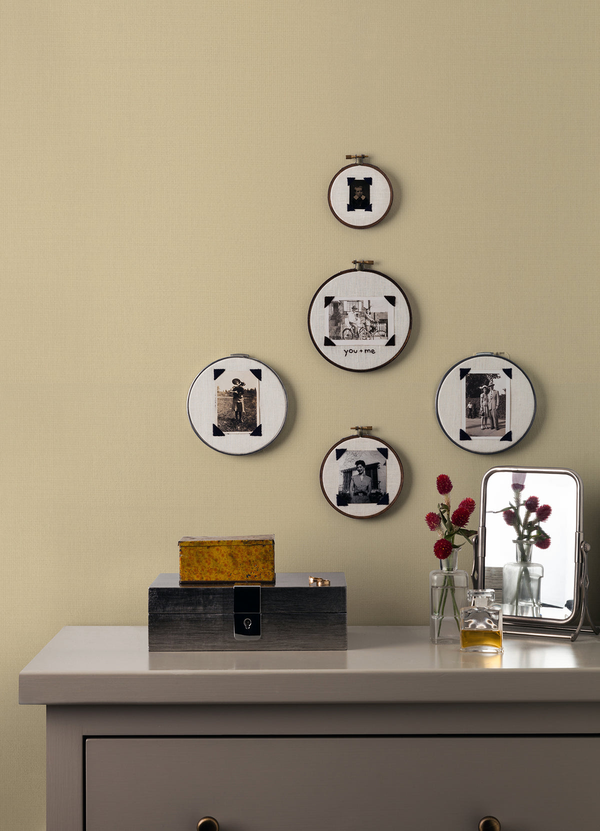 2923-88070-peel-and-stick-wallpaper-room-scene