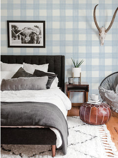 2927-80912-peel-and-stick-wallpaper-room-scene-detail-closeup