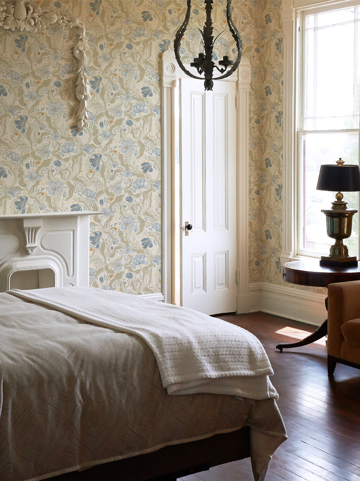 2932-65115-peel-and-stick-wallpaper-room-scene
