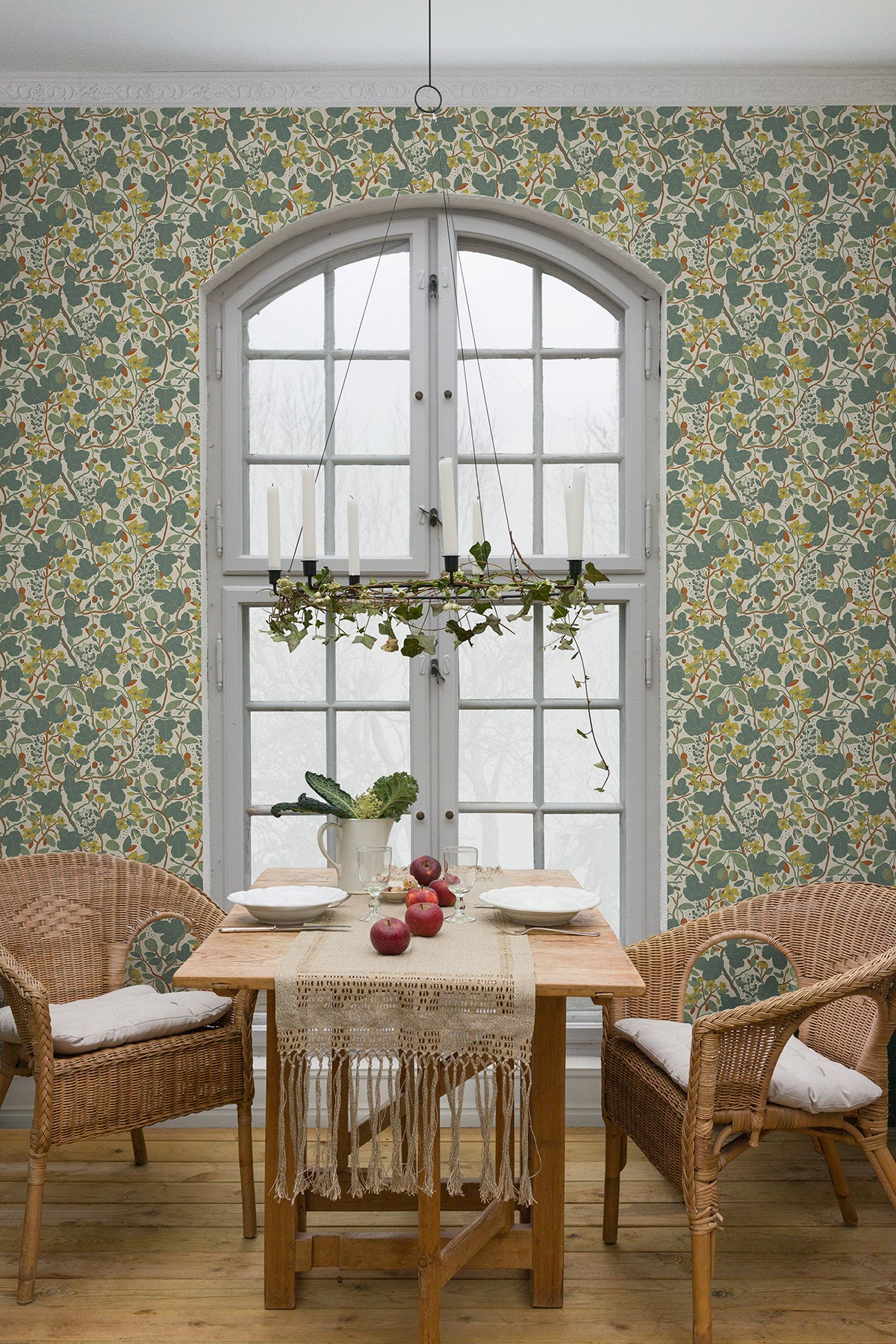 2932-65123-peel-and-stick-wallpaper-room-scene