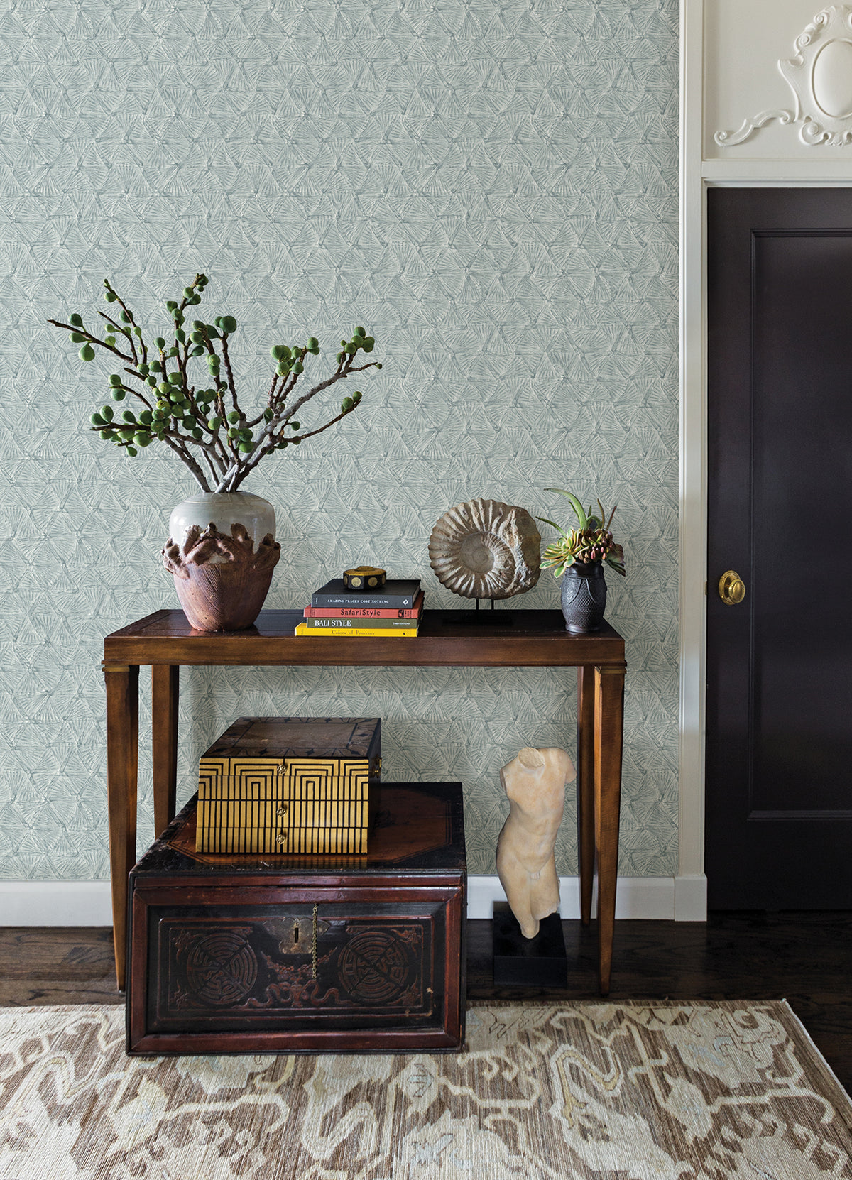 2970-26116-peel-and-stick-wallpaper-room-scene-detail-closeup