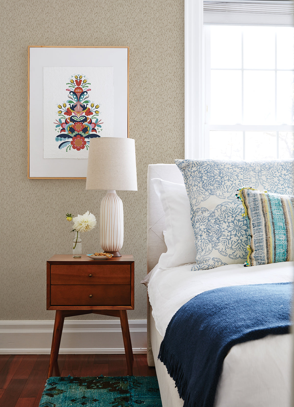 2970-26132-peel-and-stick-wallpaper-room-scene