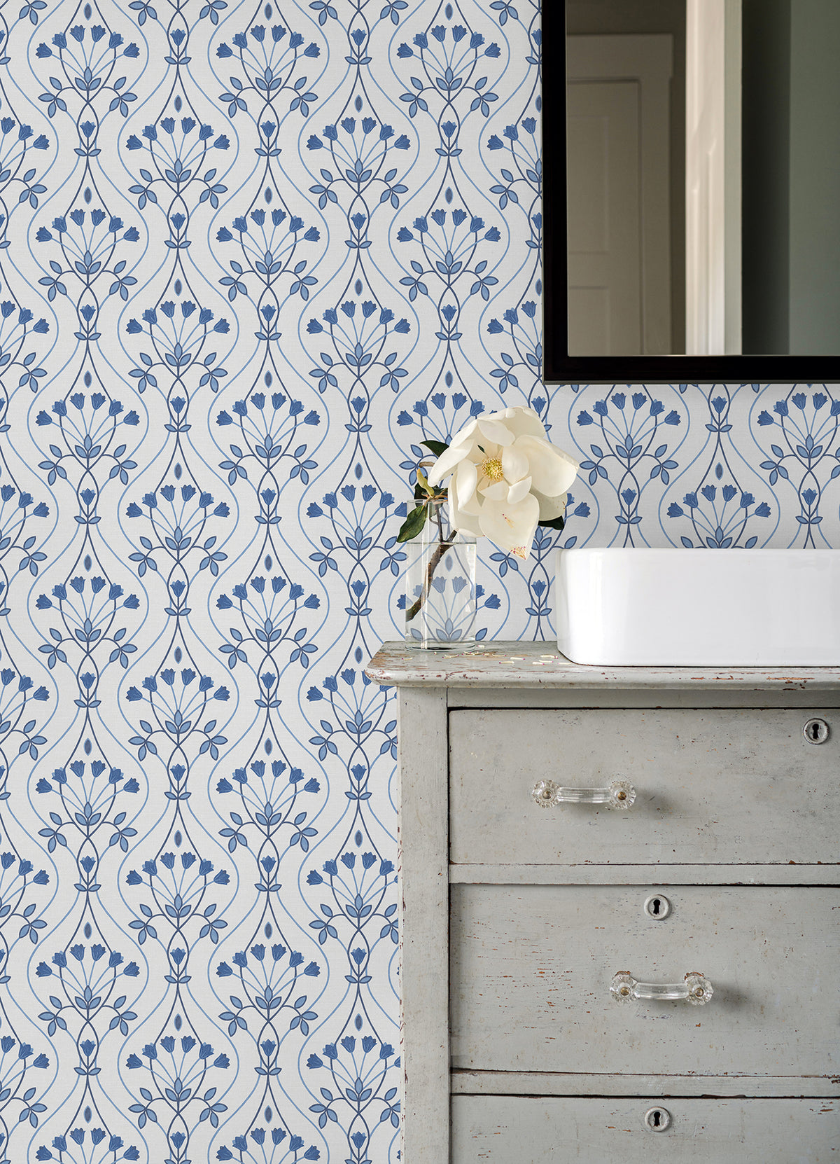 2970-26148-peel-and-stick-wallpaper-room-scene