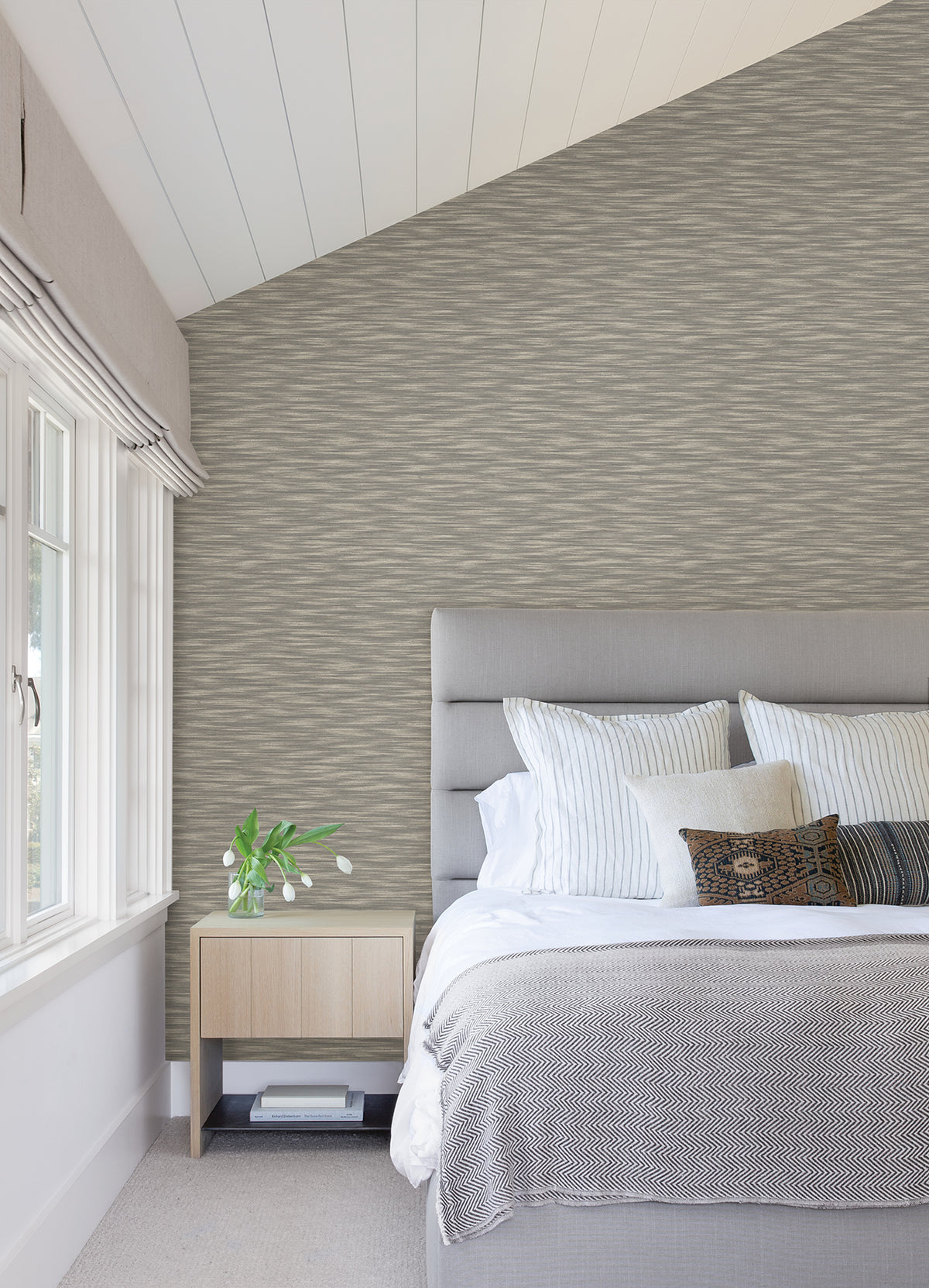 2970-26157-peel-and-stick-wallpaper-room-scene-detail-closeup