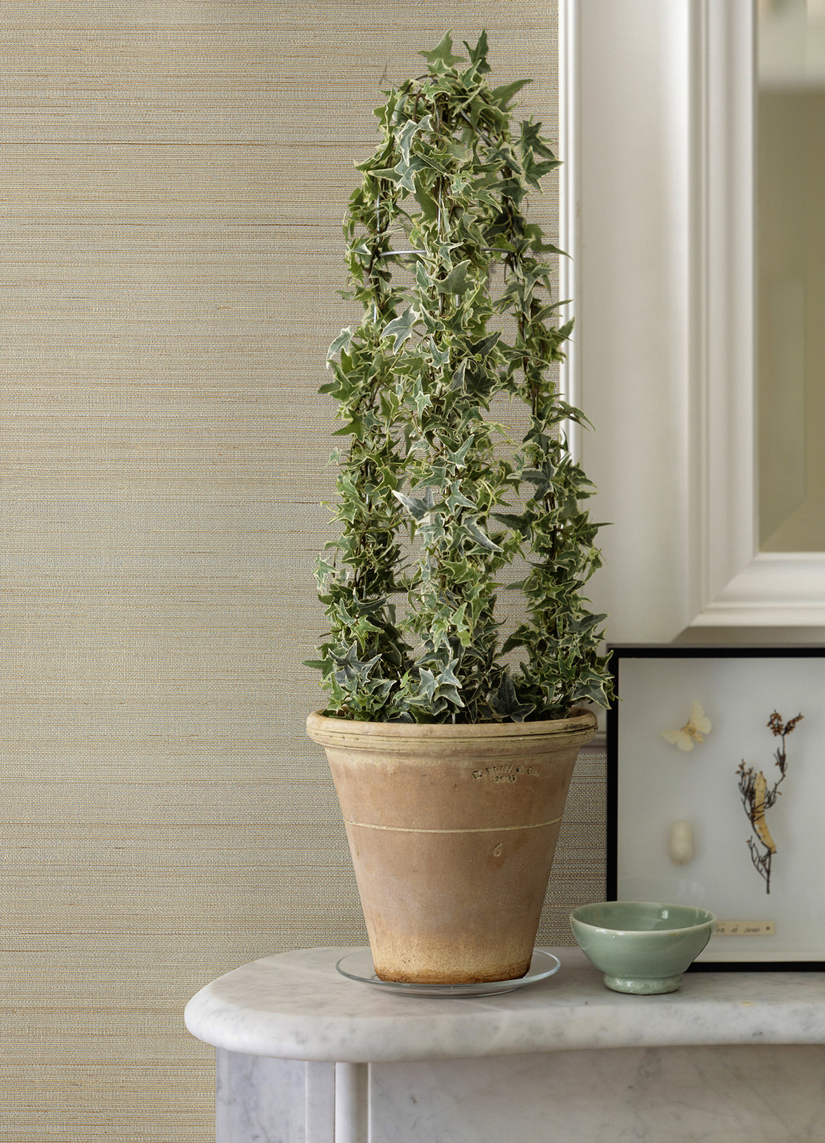 2972-54745-peel-and-stick-wallpaper-room-scene