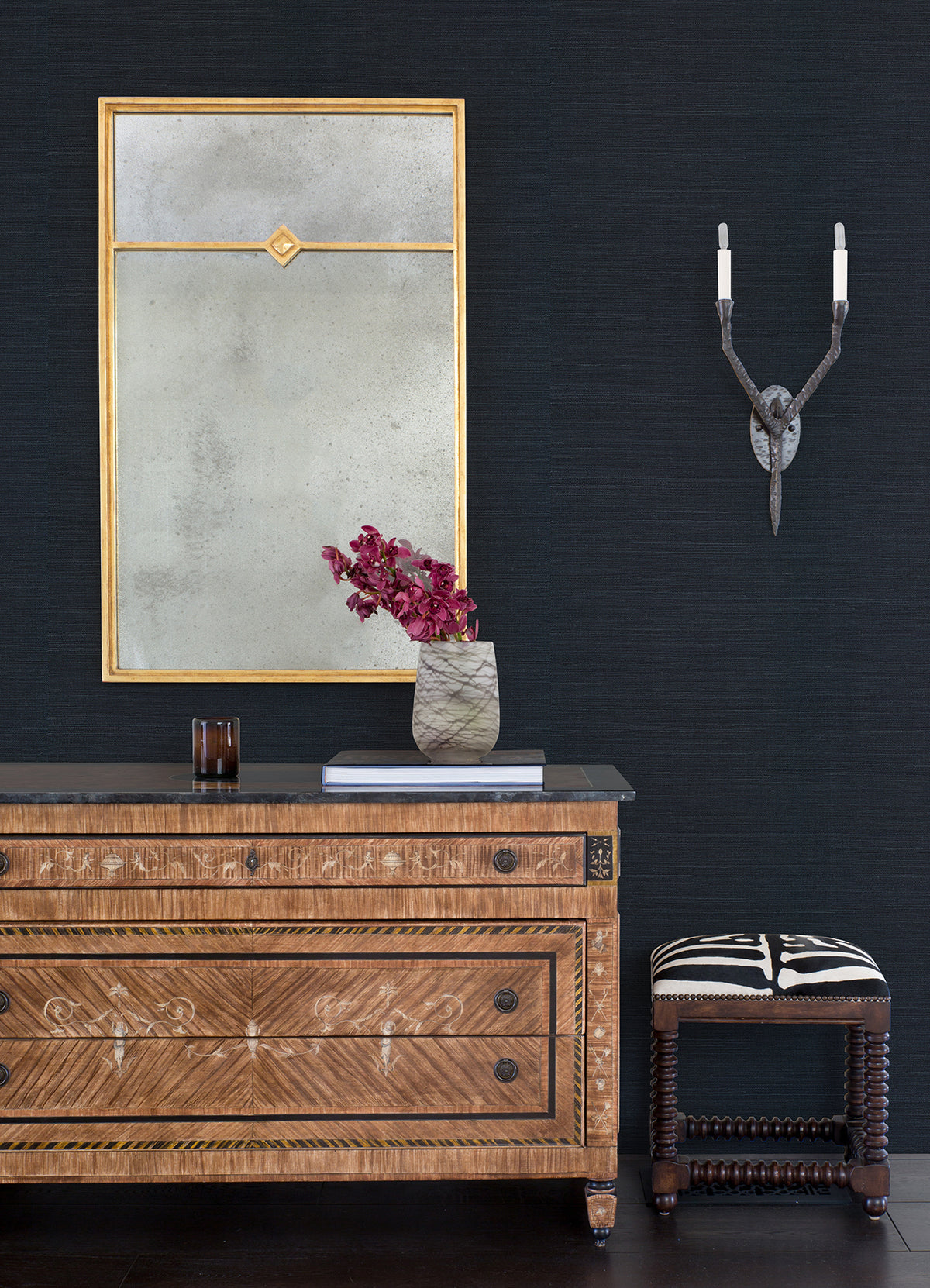 2972-80088-peel-and-stick-wallpaper-room-scene