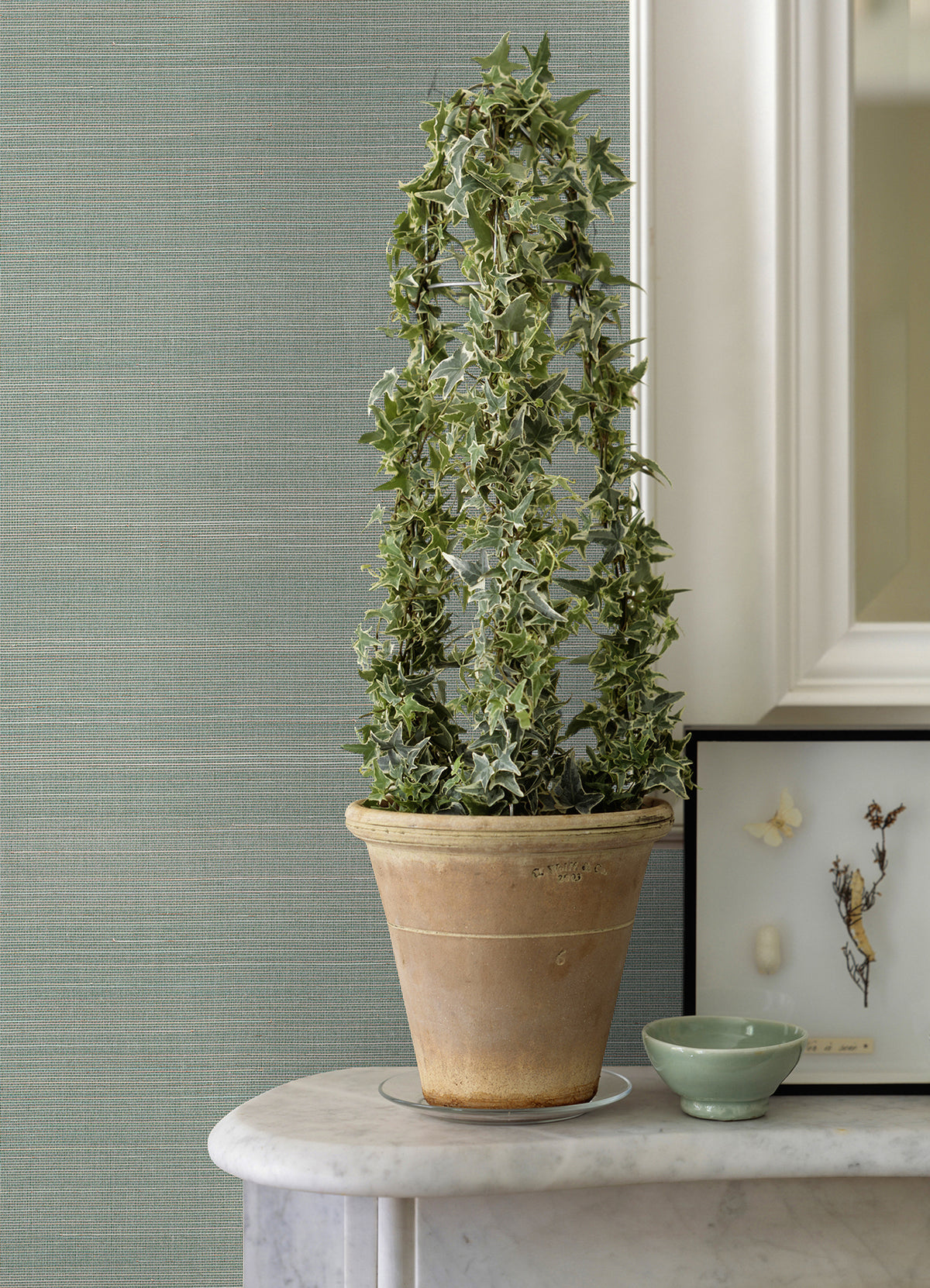 2972-86106-peel-and-stick-wallpaper-room-scene