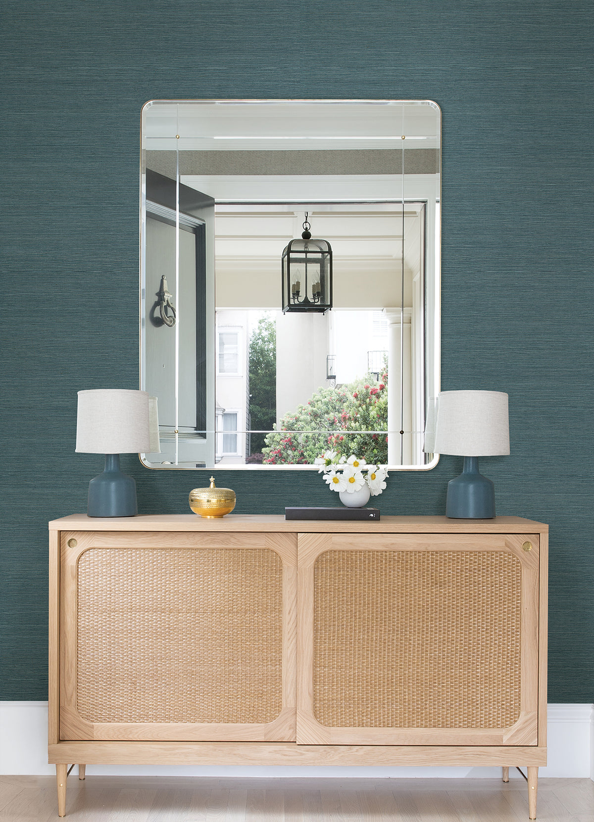 2972-86122-peel-and-stick-wallpaper-room-scene