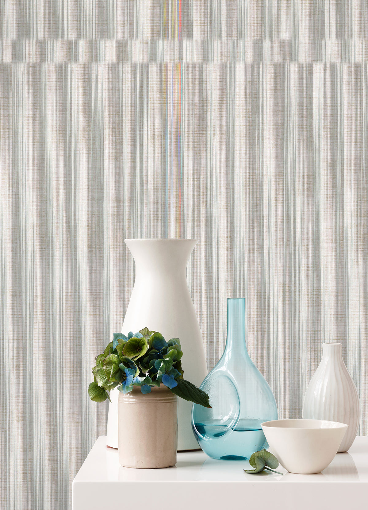 2972-86174-peel-and-stick-wallpaper-room-scene