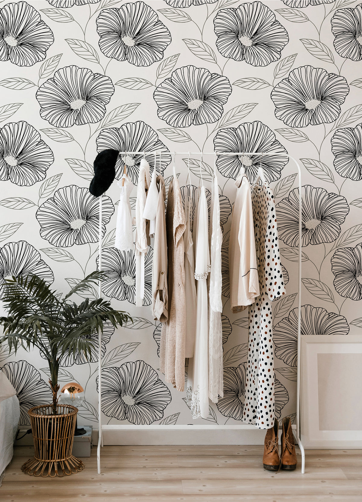 2973-91134-peel-and-stick-wallpaper-room-scene-detail-closeup