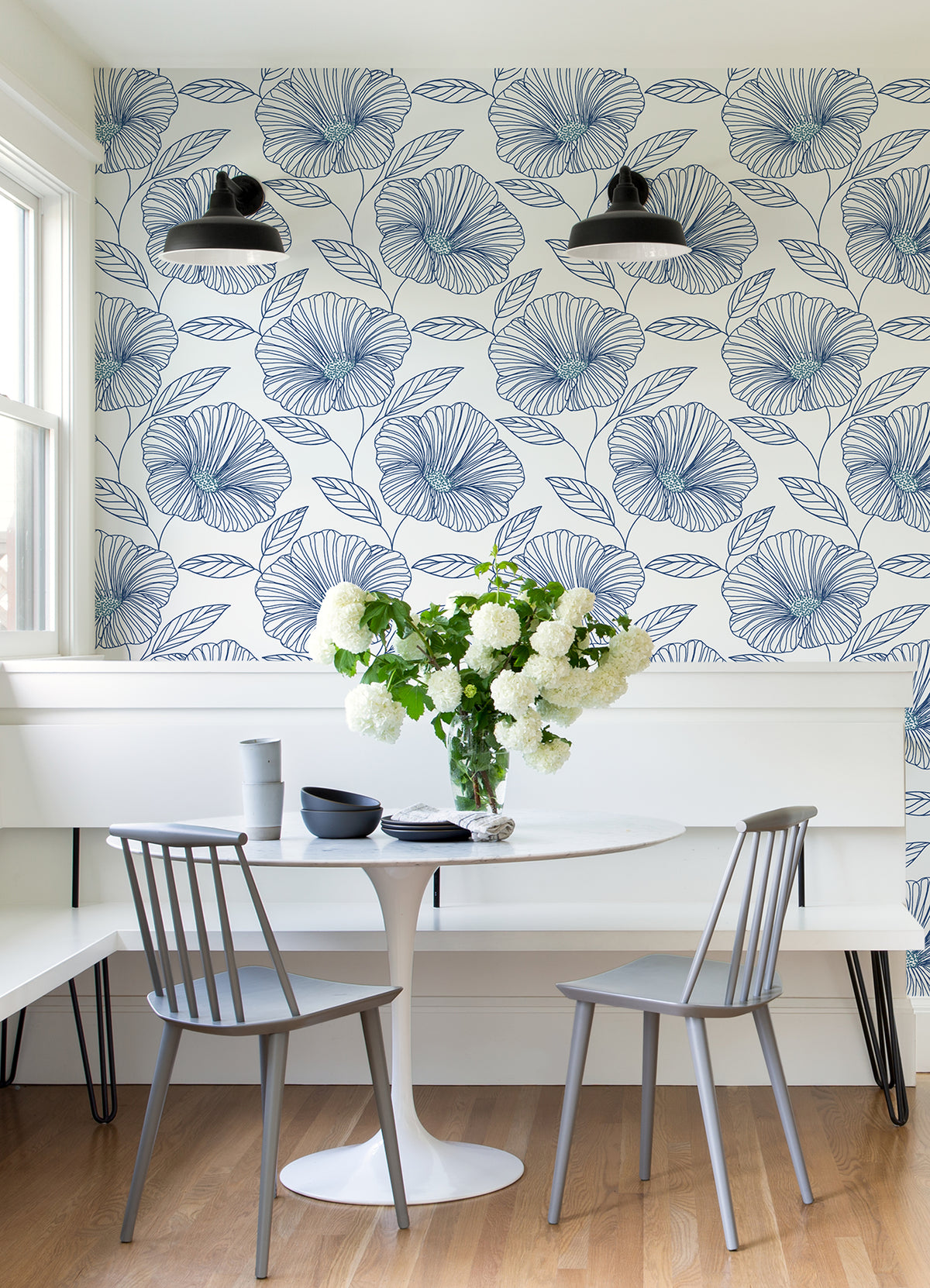 2973-91135-peel-and-stick-wallpaper-room-scene