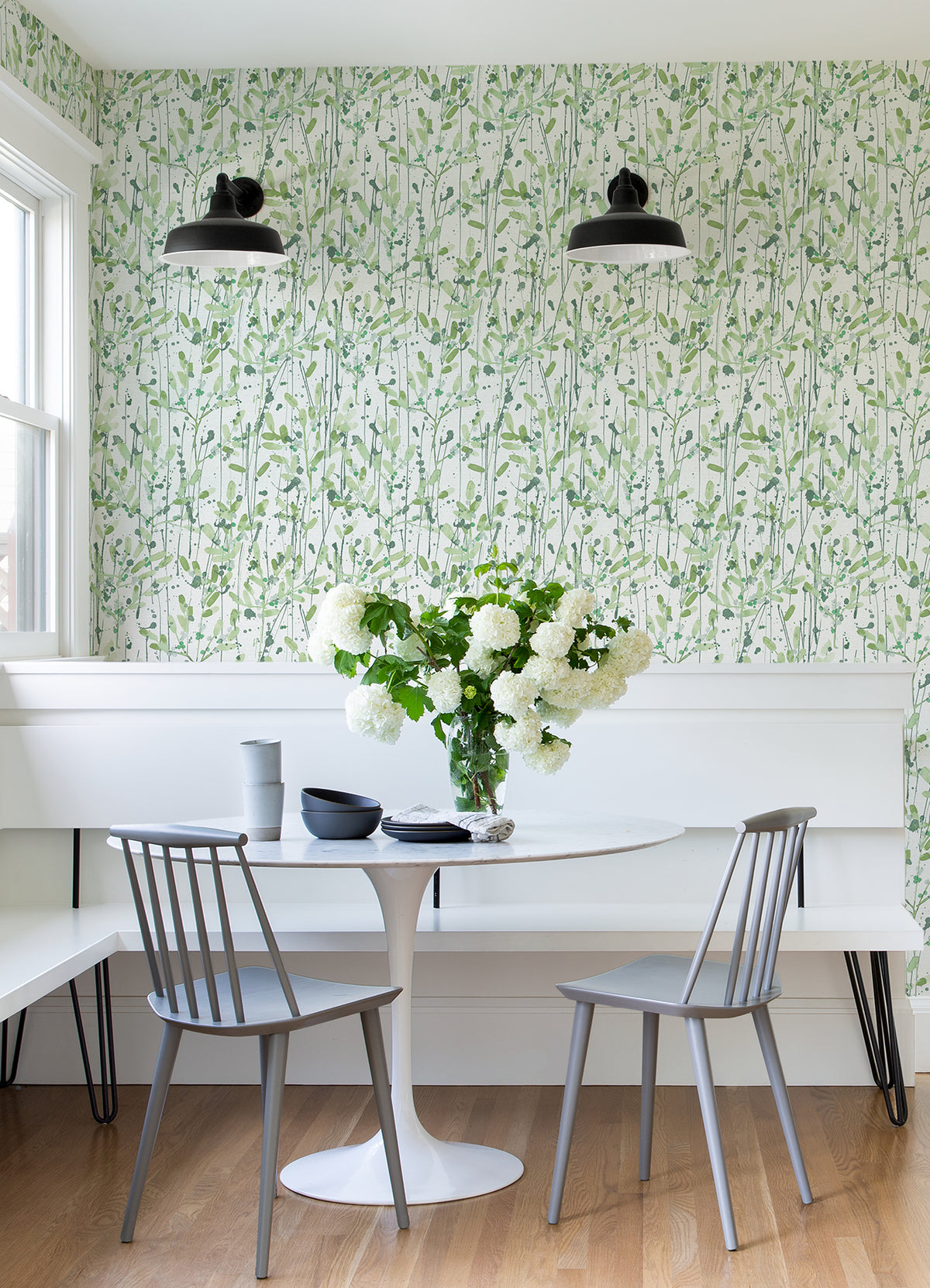 2975-26241-peel-and-stick-wallpaper-room-scene