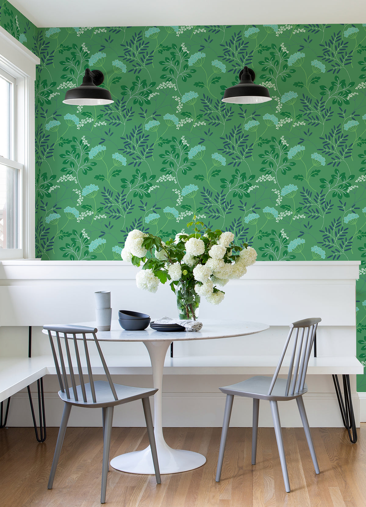 2975-87542-peel-and-stick-wallpaper-room-scene