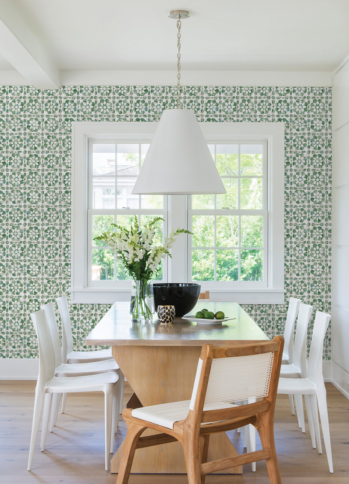 2980-26193-peel-and-stick-wallpaper-room-scene-detail-closeup