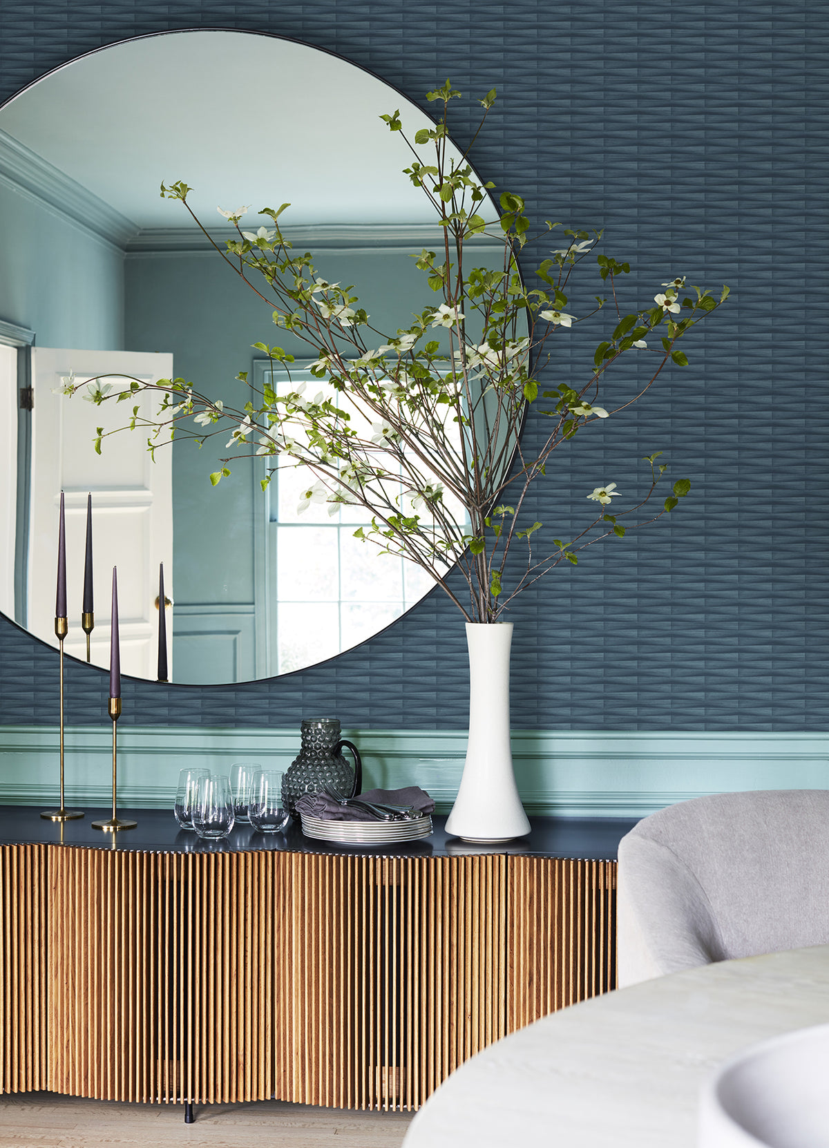 2988-70002-peel-and-stick-wallpaper-room-scene-detail-closeup