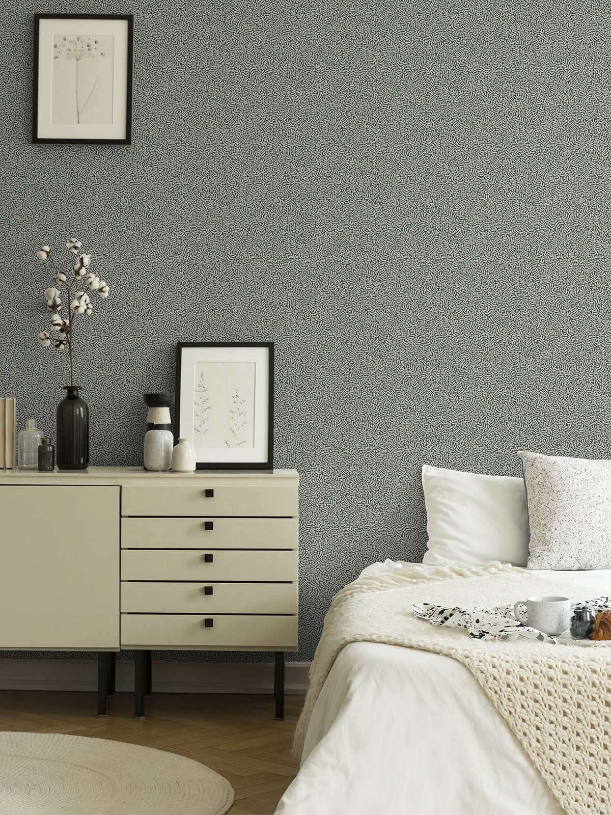 2999-55032-peel-and-stick-wallpaper-room-scene-detail-closeup