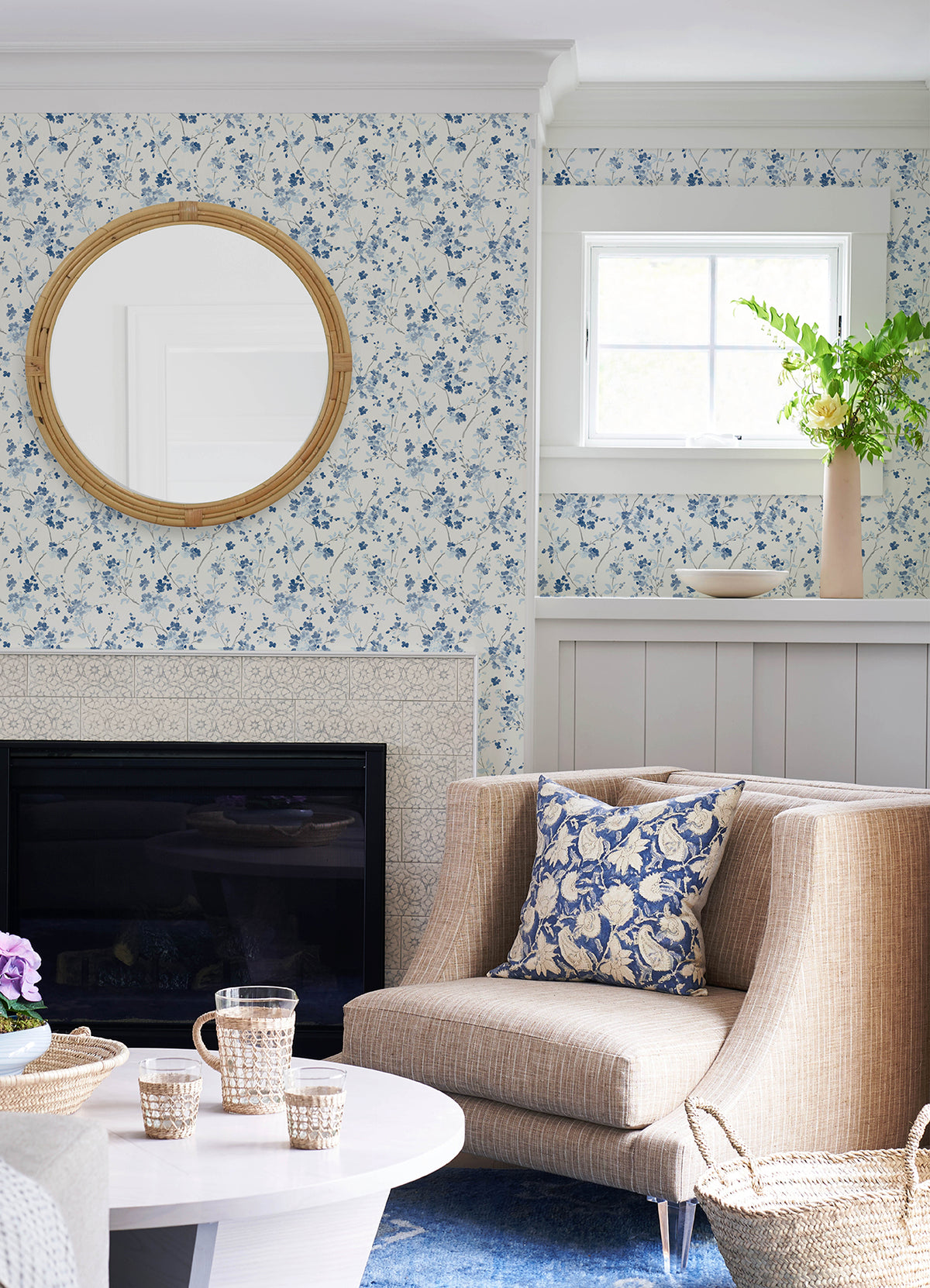 3122-10902-peel-and-stick-wallpaper-room-scene
