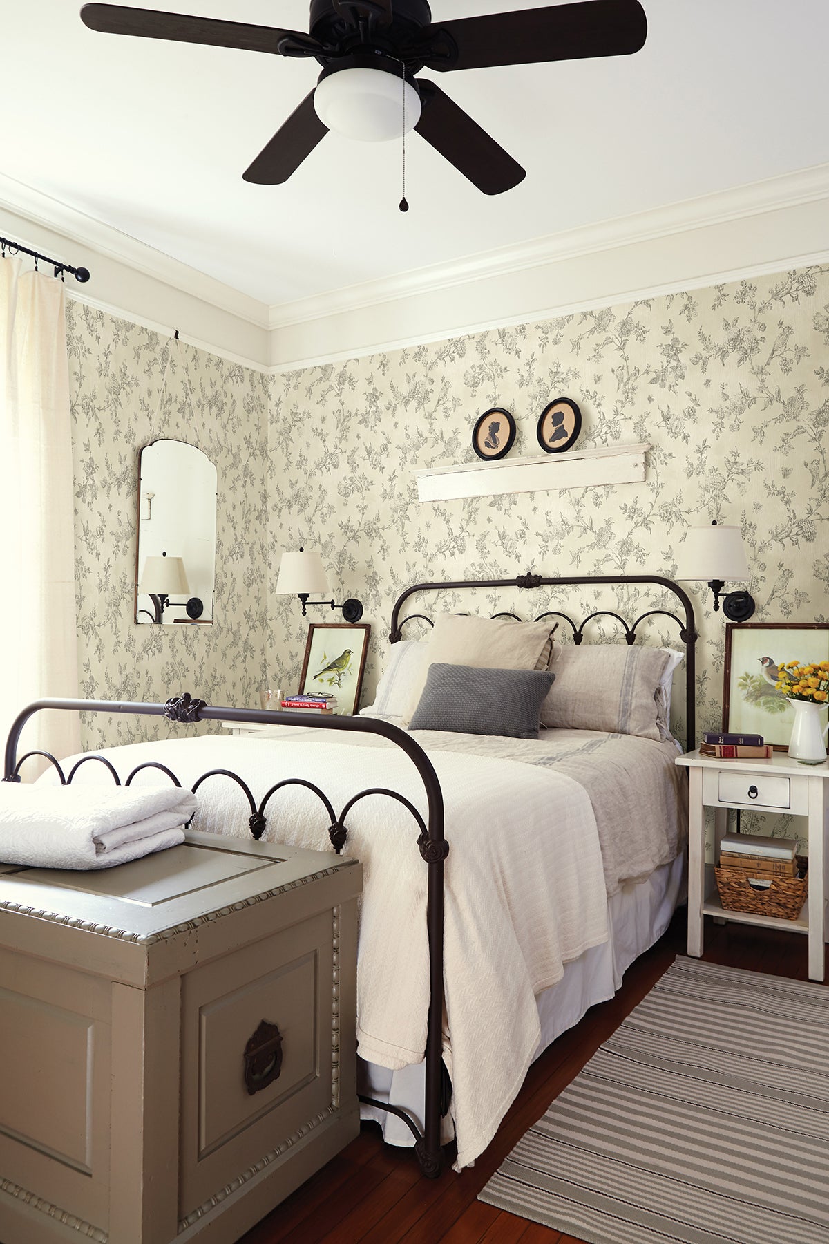 3123-02193-peel-and-stick-wallpaper-room-scene