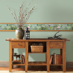 3123-48531-border-room-scene