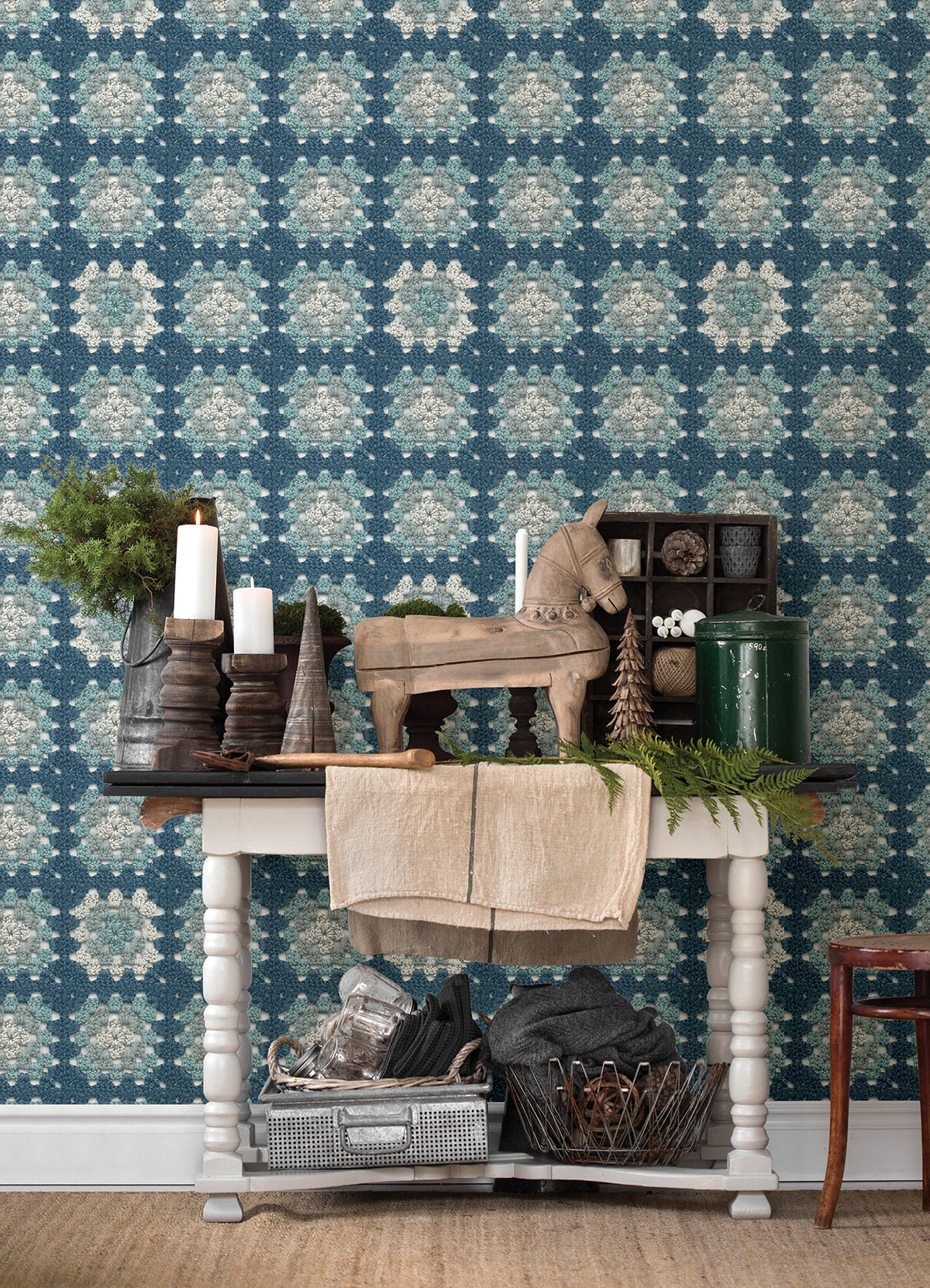 3124-13864-peel-and-stick-wallpaper-room-scene-detail-closeup