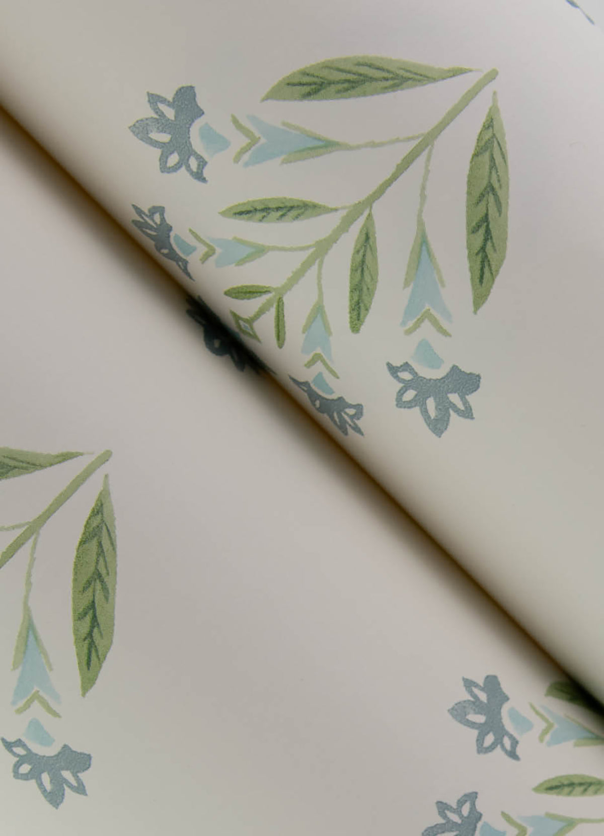 3125-72351-peel-and-stick-wallpaper-detail-closeup