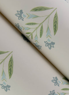 3125-72351-peel-and-stick-wallpaper-detail-closeup