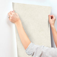 3125-72359-peel-and-stick-wallpaper-stick-application-step
