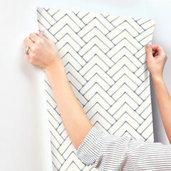 3125-72363-peel-and-stick-wallpaper-stick-application-step