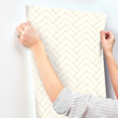 3125-72365-peel-and-stick-wallpaper-stick-application-step