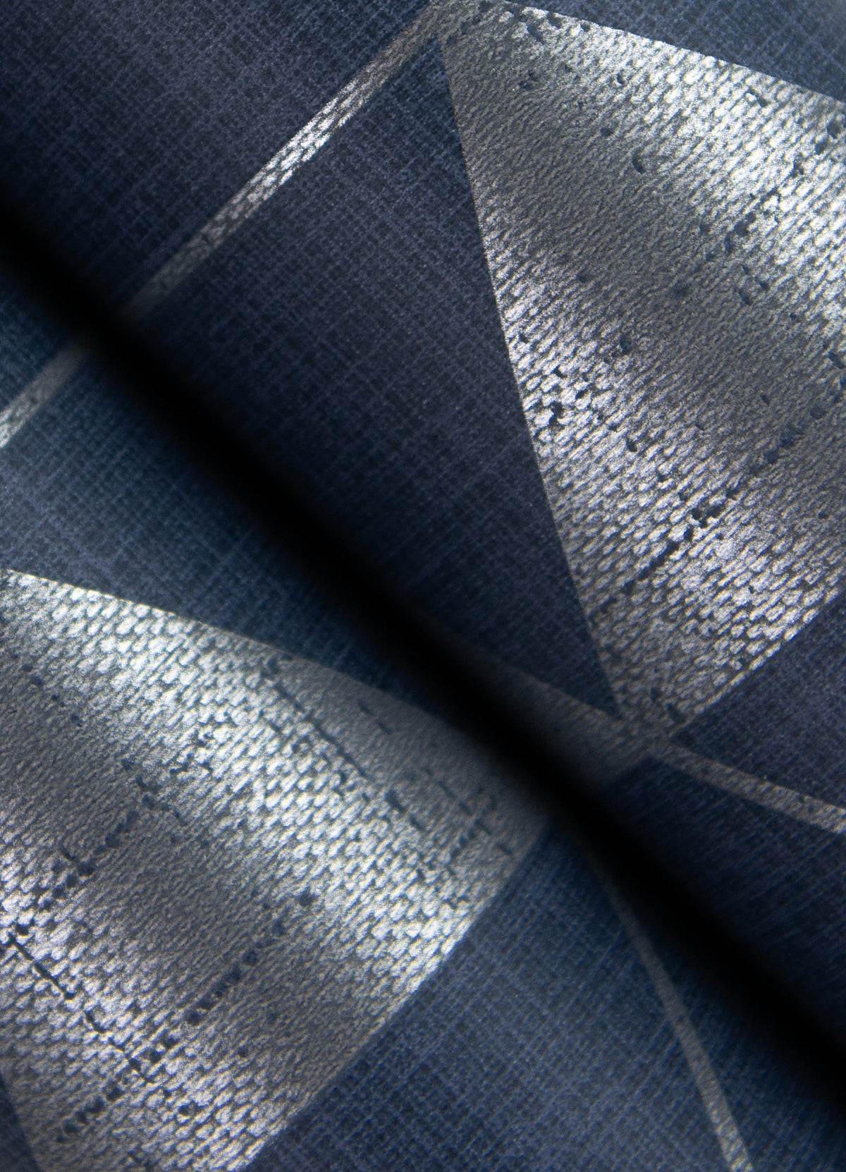 4034-26775-peel-and-stick-wallpaper-detail-closeup