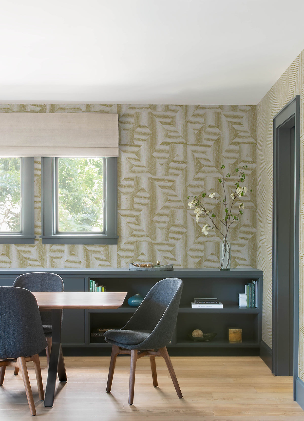 4034-72142-peel-and-stick-wallpaper-room-scene
