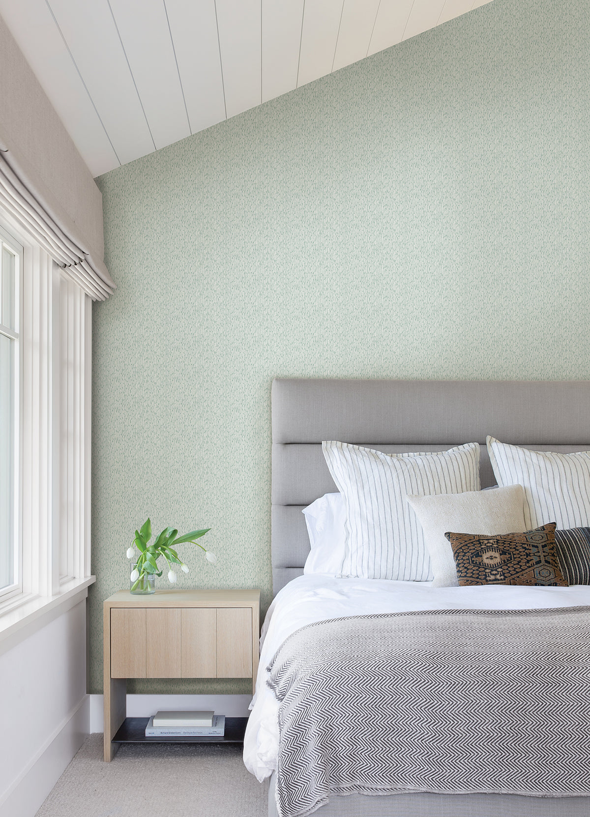 4046-26128-peel-and-stick-wallpaper-room-scene