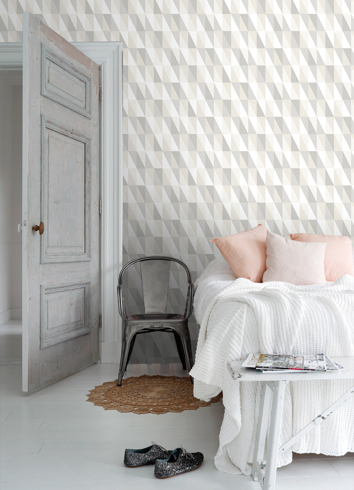 4060-138922-peel-and-stick-wallpaper-room-scene-5