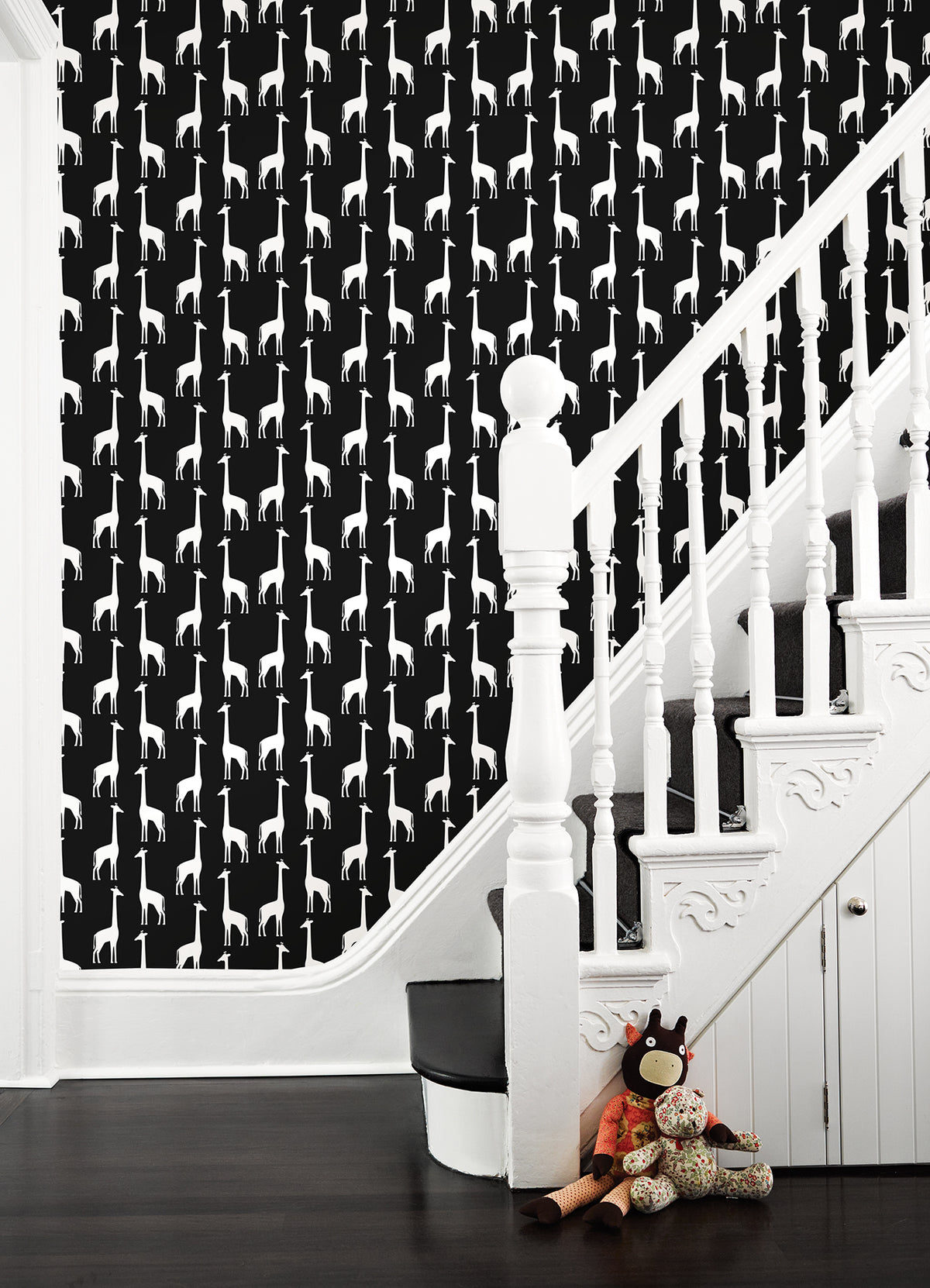 4060-139062-peel-and-stick-wallpaper-room-scene