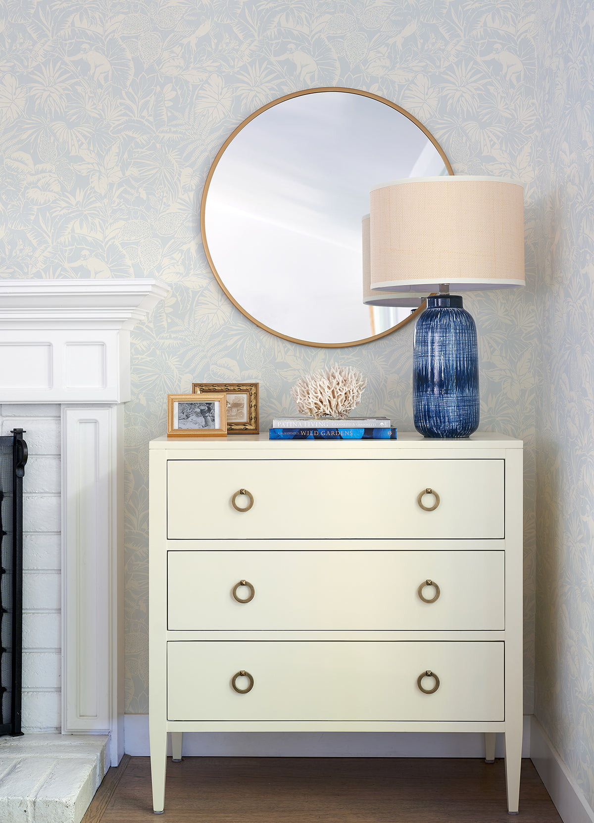 4071-71012-peel-and-stick-wallpaper-room-scene-detail-closeup