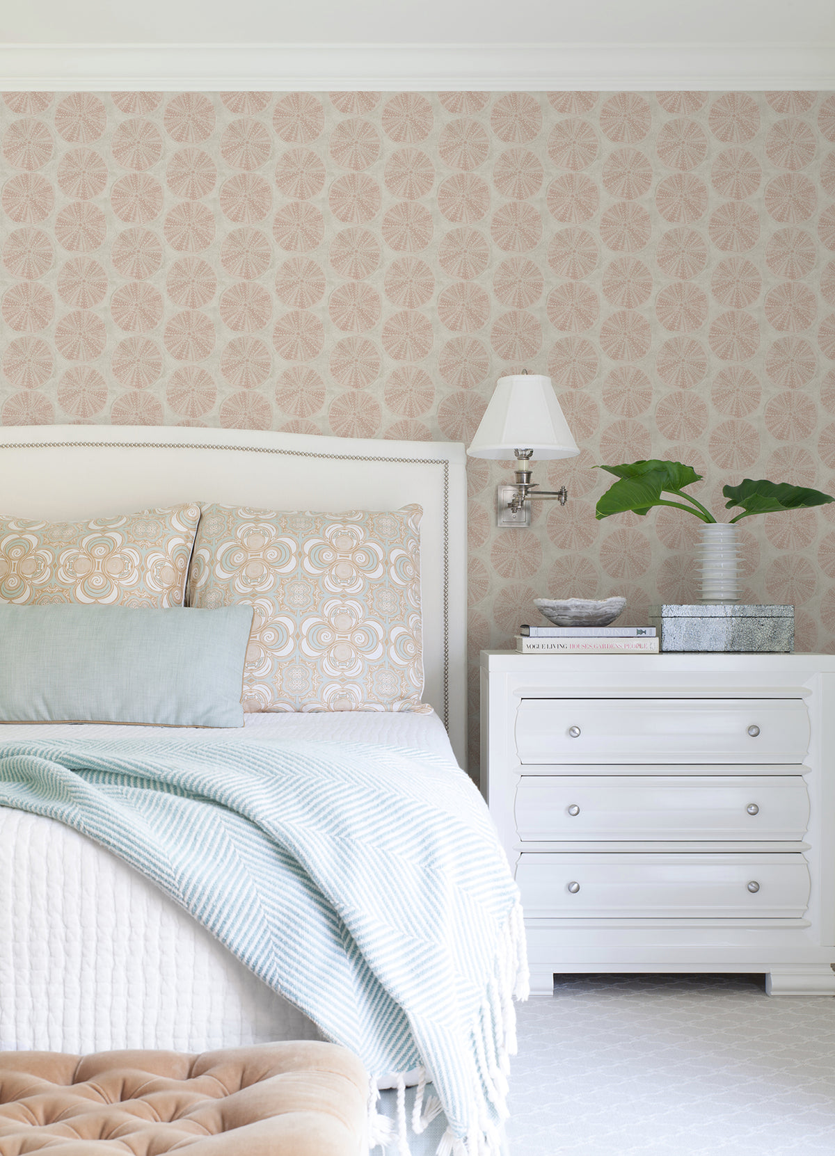 4071-71026-peel-and-stick-wallpaper-room-scene-detail-closeup