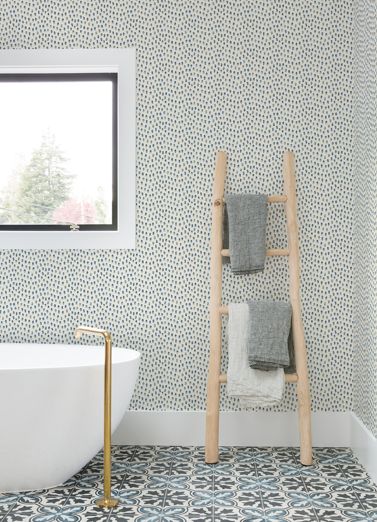 4071-71060-peel-and-stick-wallpaper-room-scene