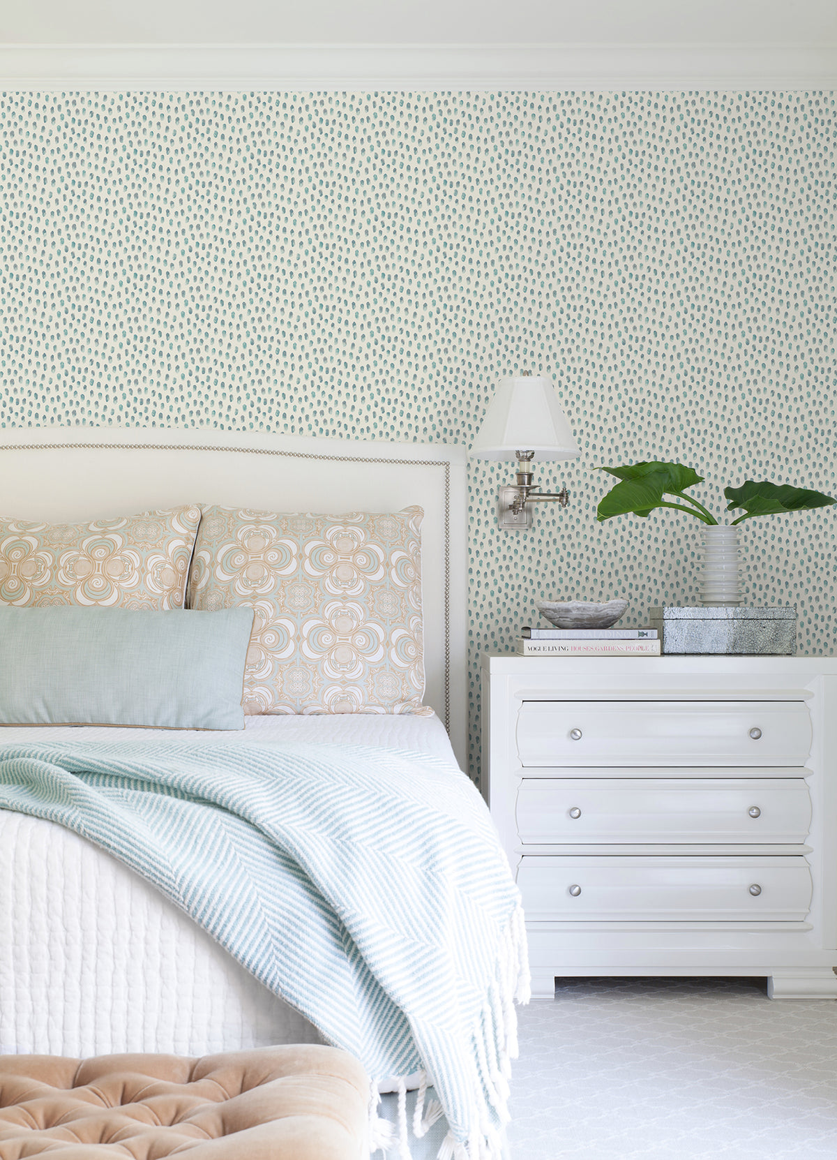 4071-71061-peel-and-stick-wallpaper-room-scene
