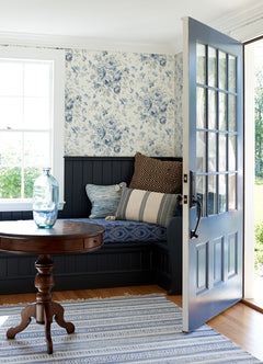 4072-70025-peel-and-stick-wallpaper-room-scene-detail-closeup