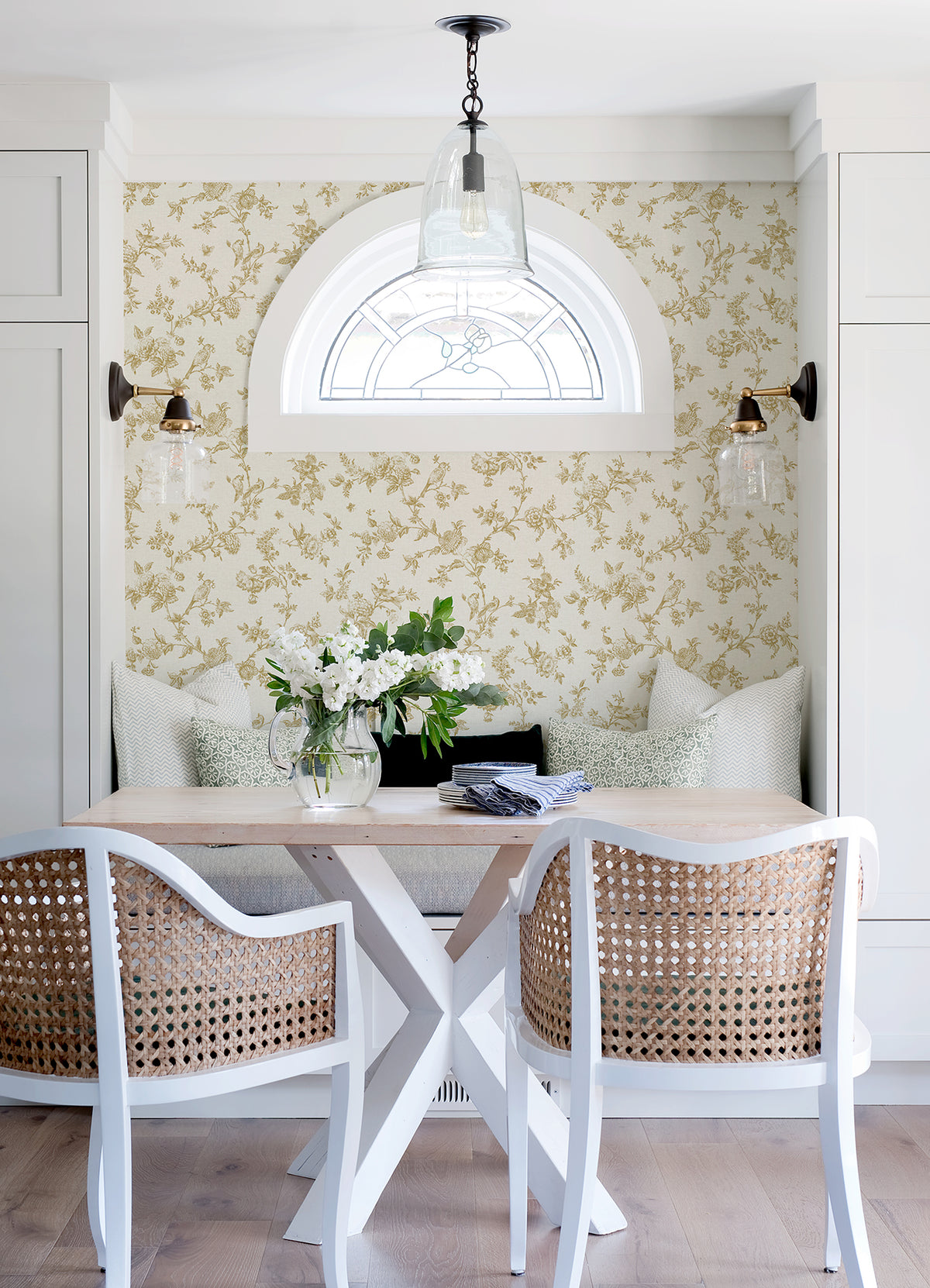 4072-70061-peel-and-stick-wallpaper-room-scene-detail-closeup
