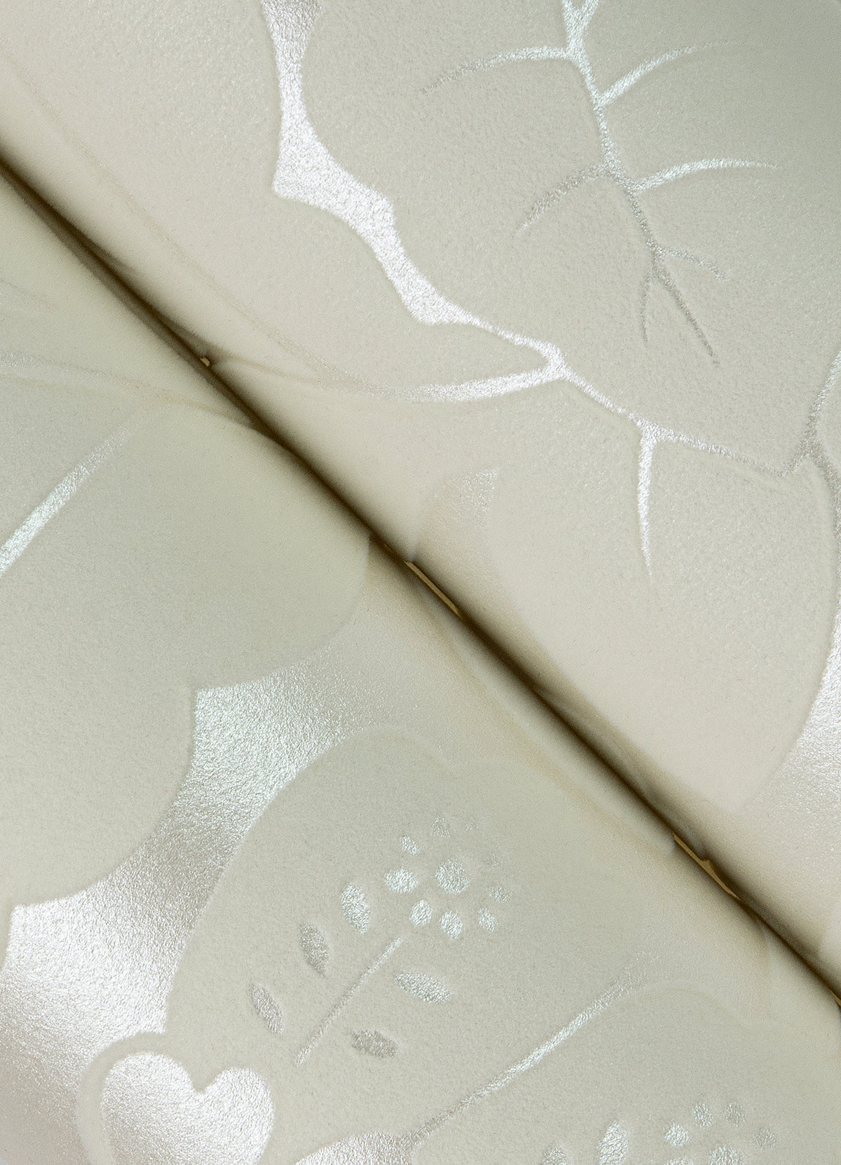 4074-87376-peel-and-stick-wallpaper-detail-closeup