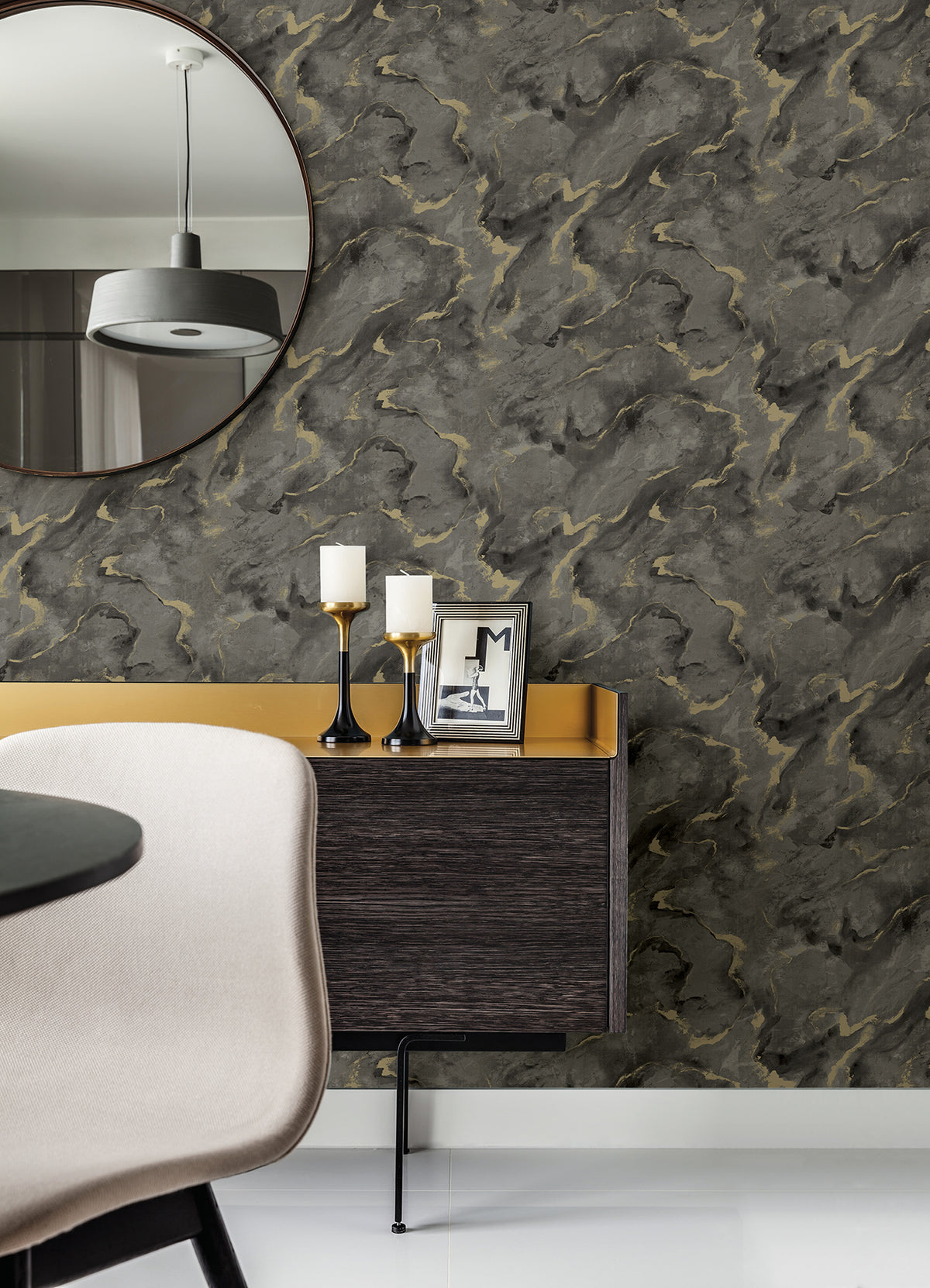 4105-86602-peel-and-stick-wallpaper-room-scene-detail-closeup