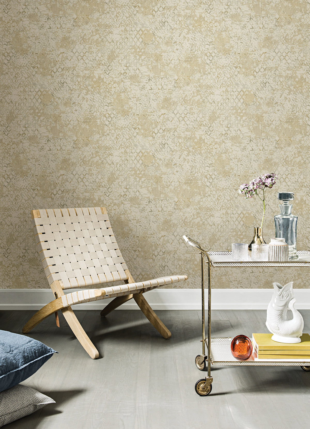 4105-86617-peel-and-stick-wallpaper-room-scene