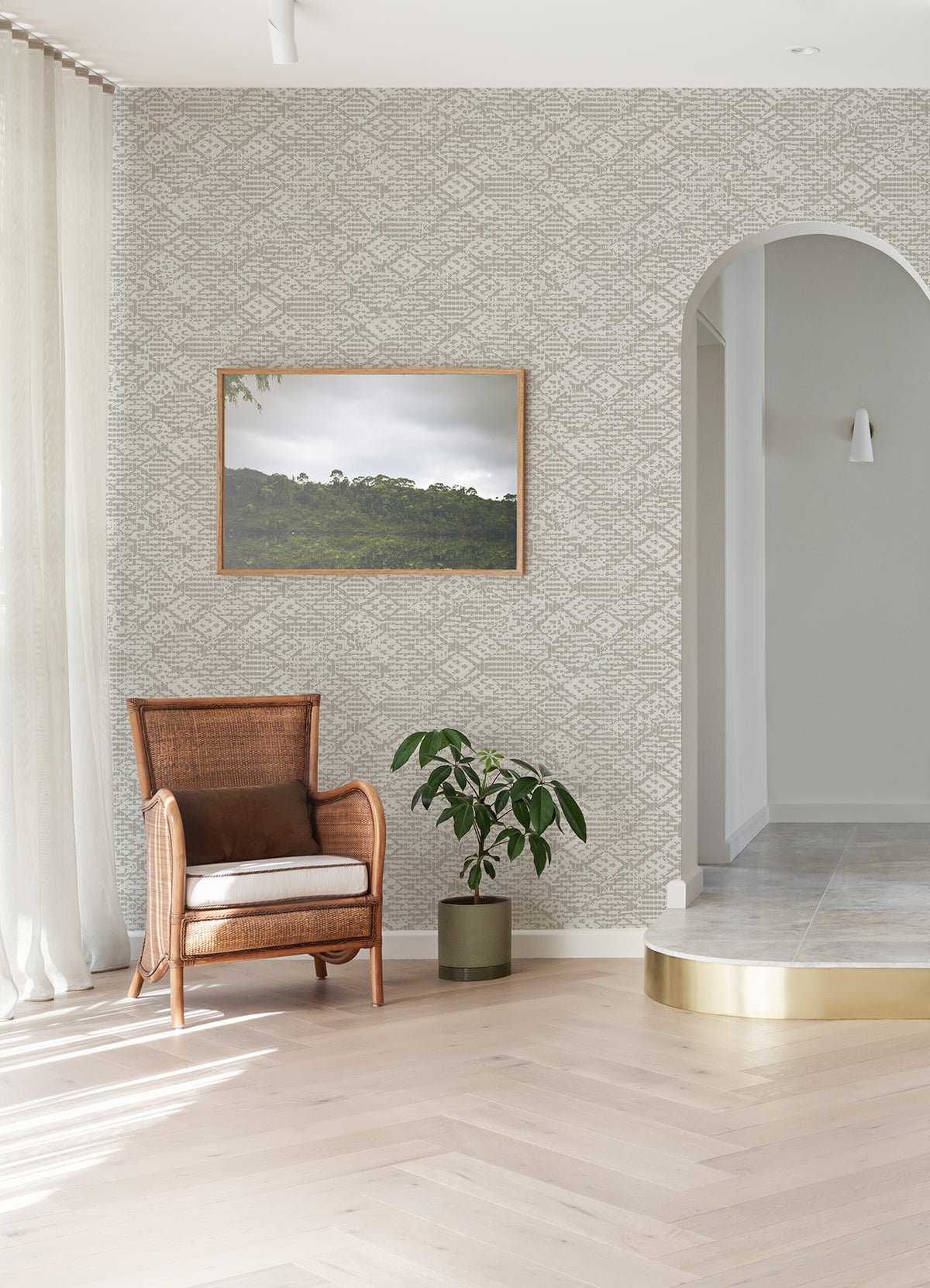 4105-86620-peel-and-stick-wallpaper-room-scene